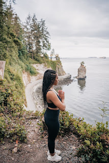 Meditator radiating compassion in Loving-Kindness (Metta) meditation