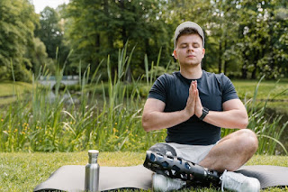 Before and after image of a person stressed and then relaxed, showcasing the long-term benefits of consistent meditation.
