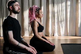 Strengthen Your Relationship with Yoga for Couples