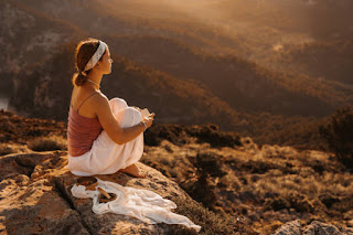 Setting Intentions for the New Year: How Yoga and Meditation Can Help You Define Your Goals